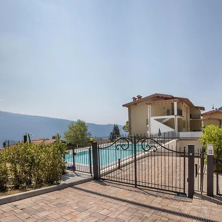 Casa Panoramica Vakantiehuis Tignale